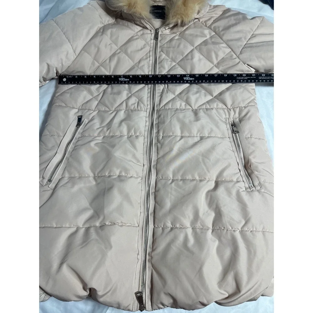 Forever 21 Women's Quilted Puffer Coat Faux Fur Hood Zip Front Beige Size Medium